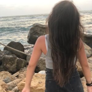 Meet your Posher, Yael